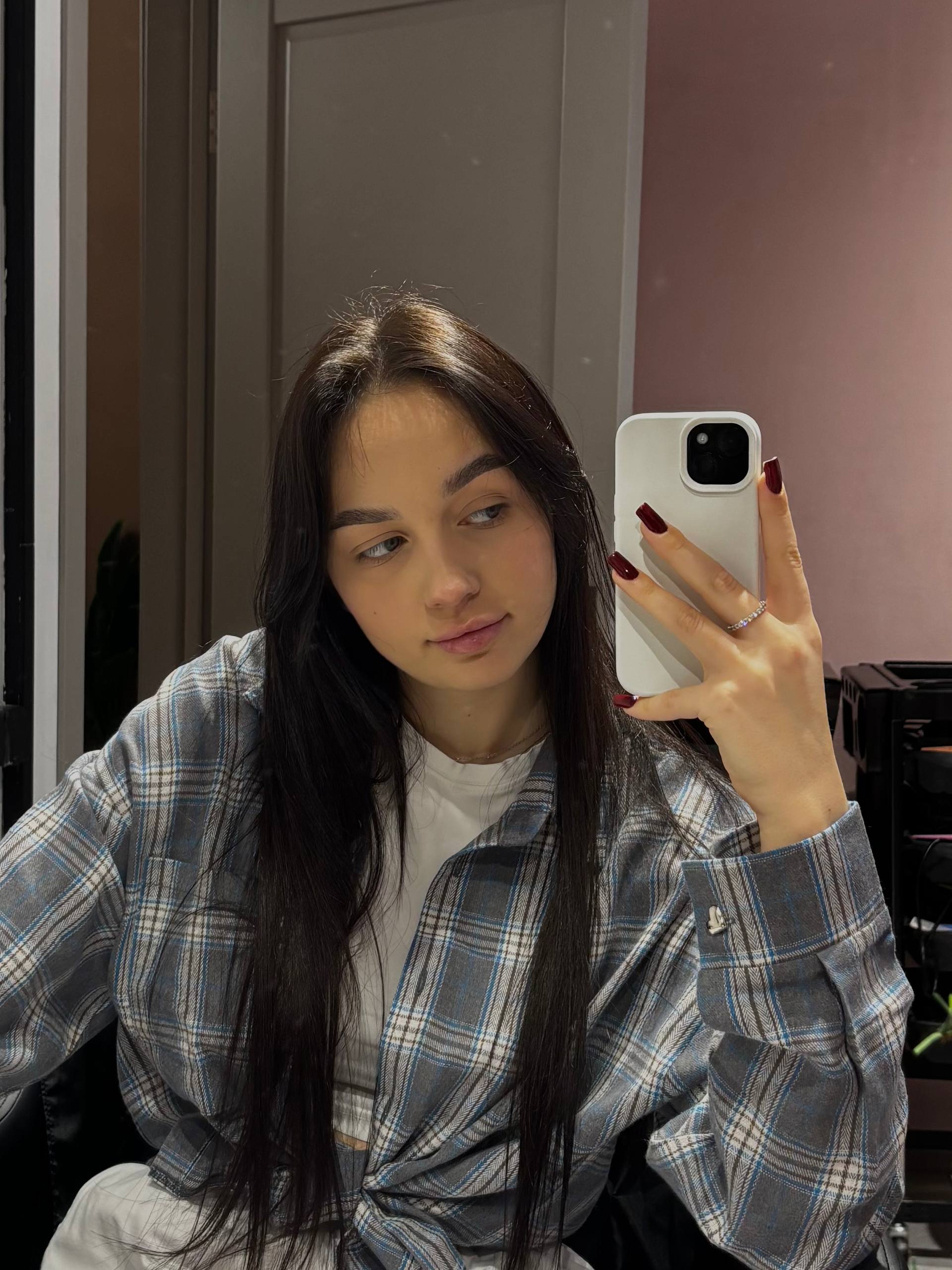 Яна Фролова